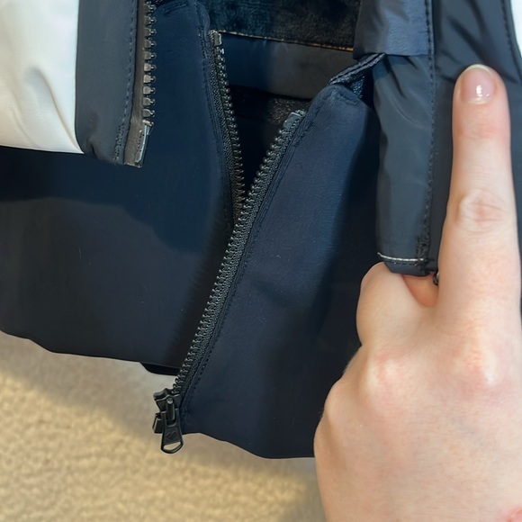 NWT Obermeyer Womens White/Brown/Black Colorblock Alta Jacket Size 4 - Picture 7 of 13